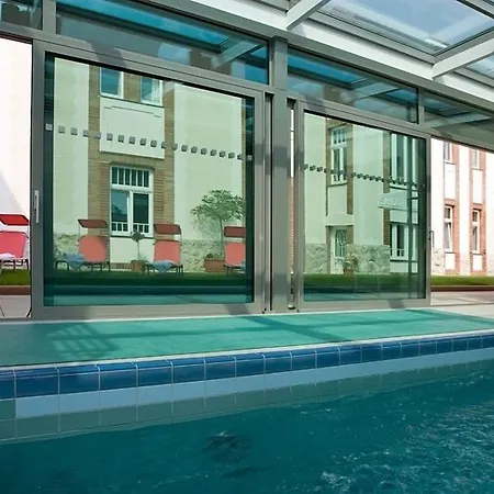 Sandor Pavillon Hotel 4*