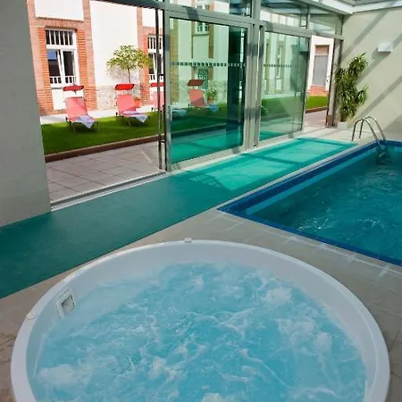 Sandor Pavillon Hotel